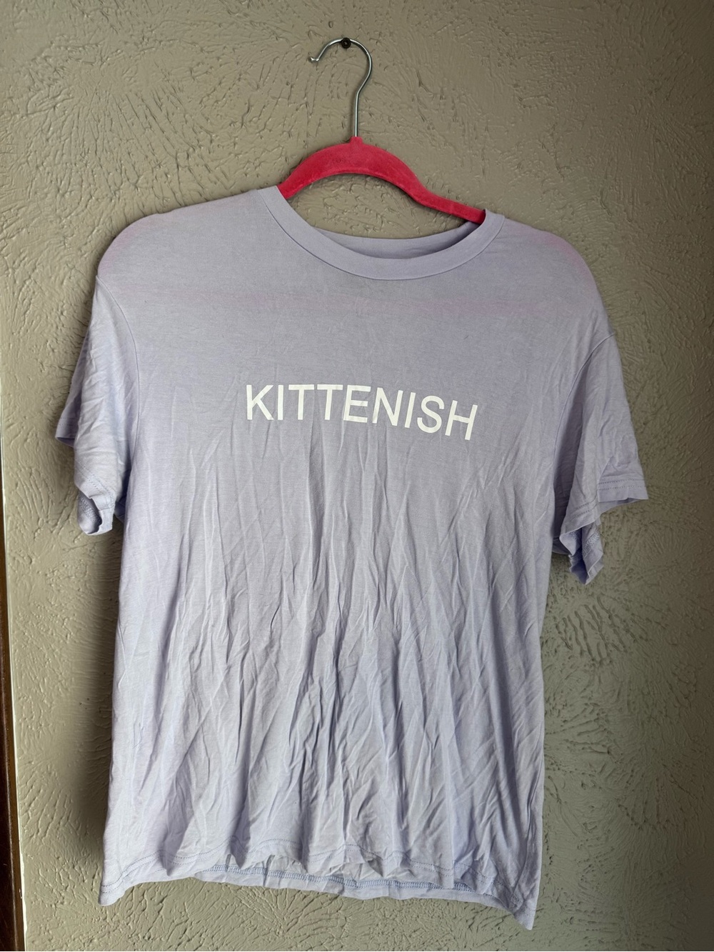 Purple kittenish t shirt size Medium